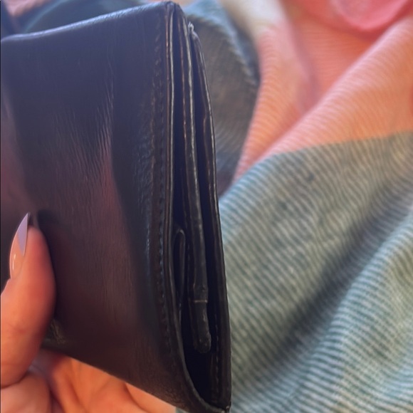 Salvatore Ferragamo Black Leather Wallet with Gold Hardware EUC!!!! - Picture 5 of 16